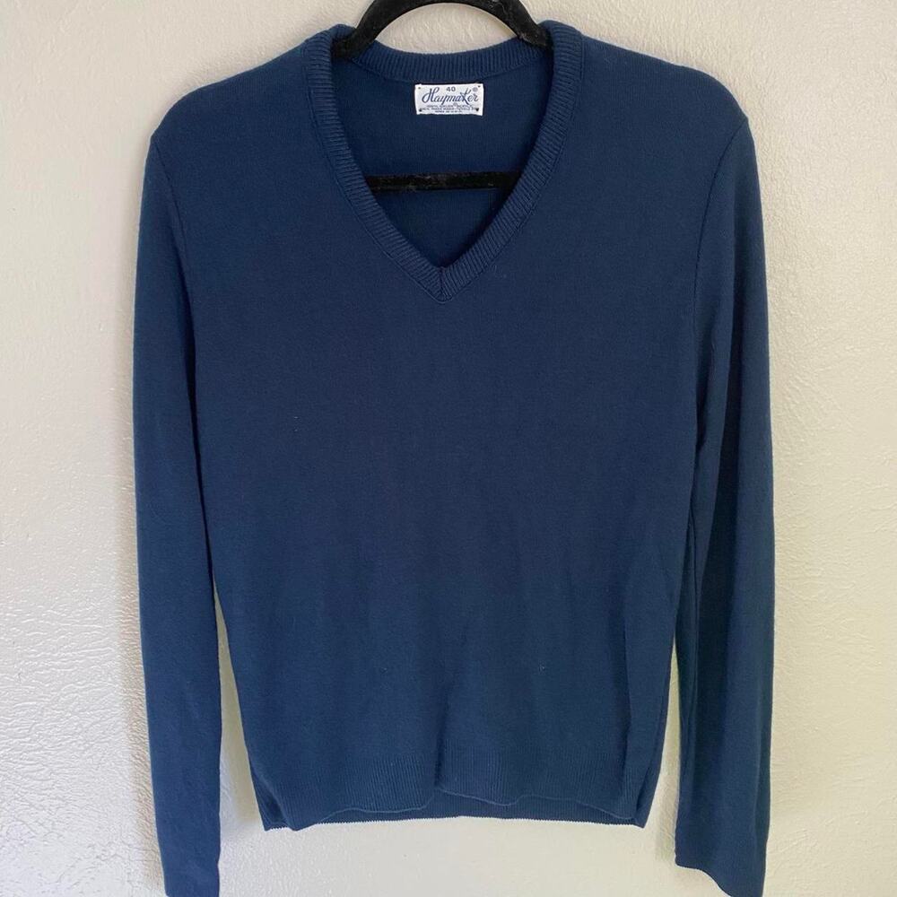 Vintage v neck sweater size